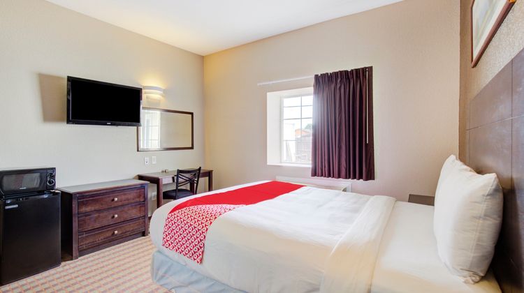 Hotel O Dilley Main St TX Room
