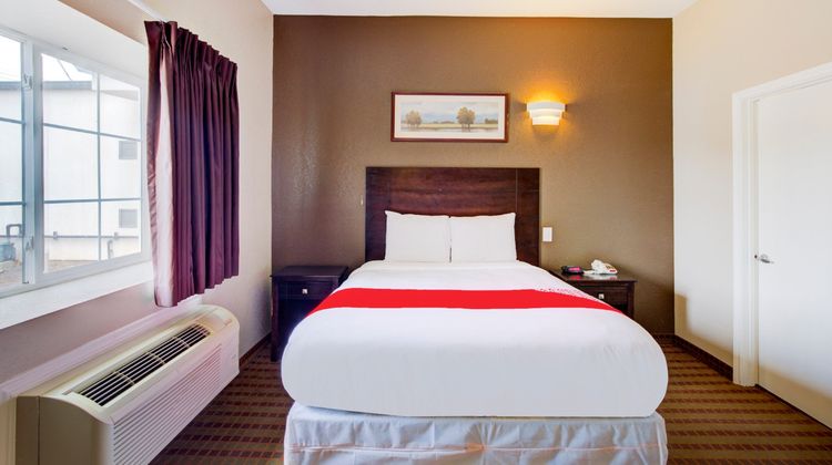 Hotel O Dilley Main St TX Room