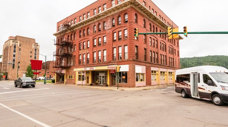 OYO Hotel Bradford Main St PA Other
