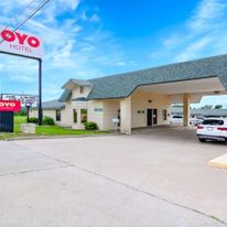 OYO Hotel Three Rivers TX Hwy 72