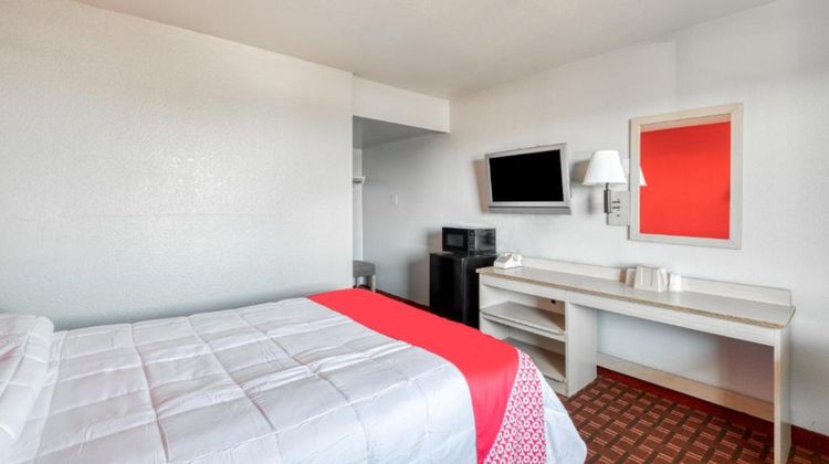 OYO Hotel Houston Southwest I-69 Room