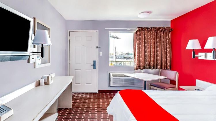 OYO Hotel Houston Southwest I-69 Room