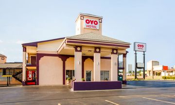 OYO Hotel Texarkana North Heights AR Hwy