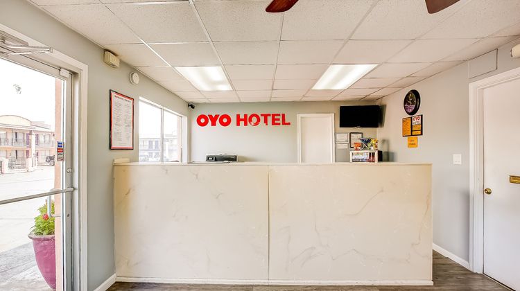OYO Hotel Texarkana North Heights AR Hwy Lobby