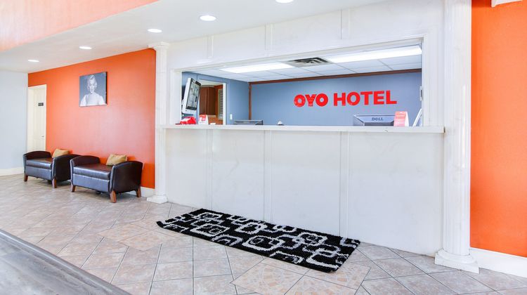 OYO Hotel Texarkana Trinity AR Hwy I-30 Lobby