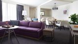 Crowne Plaza Perimeter at Ravinia Suite
