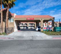 OYO Hotel Palmdale Antelope Valley Exterior