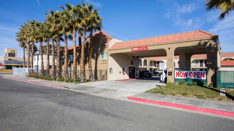 OYO Hotel Palmdale Antelope Valley Exterior