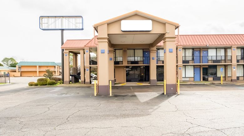 <b>OYO Hotel Bossier City LA - Red River Exterior</b>. Images powered by <a href="https://www.leonardoworldwide.com/" title="Leonardo Worldwide" target="_blank">Leonardo</a>.