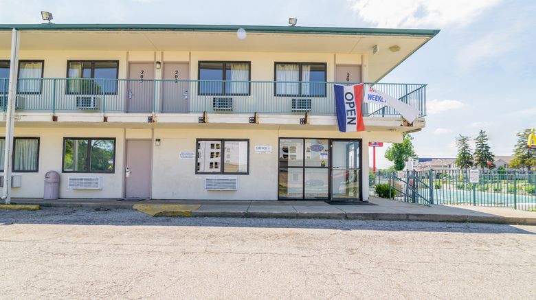 <b>OYO Hotel South Bend Campus Exterior</b>. Images powered by <a href="https://www.leonardoworldwide.com/" title="Leonardo Worldwide" target="_blank">Leonardo</a>.