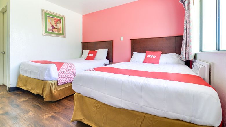 <b>OYO Hotel South Bend Campus Room</b>. Images powered by <a href="https://www.leonardoworldwide.com/" title="Leonardo Worldwide" target="_blank">Leonardo</a>.