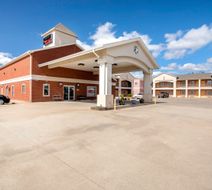 OYO Hotel Valley View TX U.S. 77 Exterior