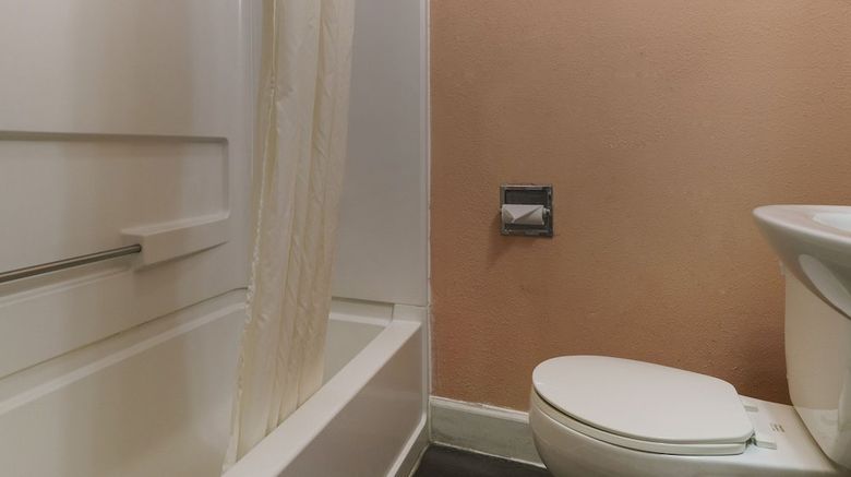<b>OYO Hotel Myrtle Beach Kings Hwy Room</b>. Images powered by <a href="https://www.leonardoworldwide.com/" title="Leonardo Worldwide" target="_blank">Leonardo</a>.