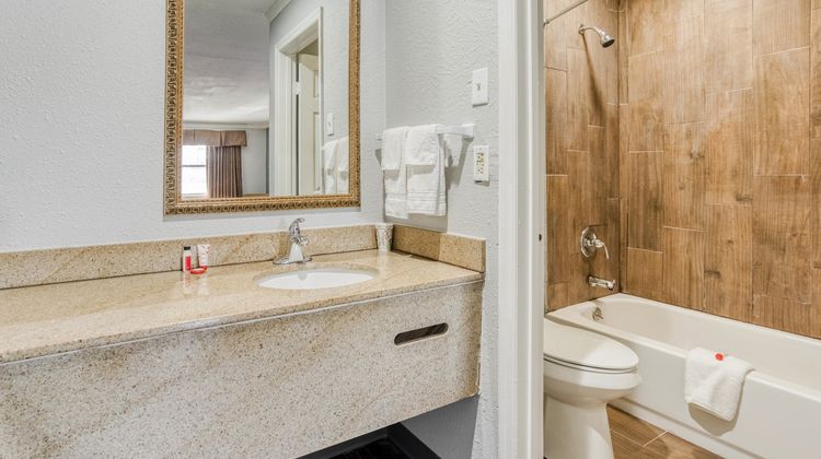 OYO Hotel Pineville LA Hwy 165 Room