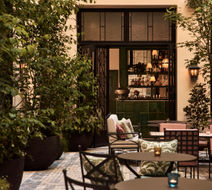 Sir Prague Exterior