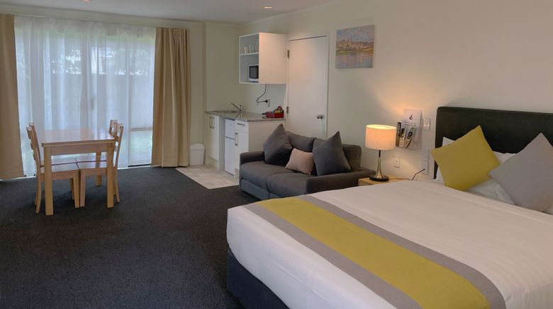 <b>Royal Park Lodge Room</b>. Images powered by <a href="https://www.leonardoworldwide.com/" title="Leonardo Worldwide" target="_blank">Leonardo</a>.