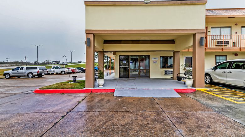 OYO Hotel Lake Charles Hwy 10 Exterior. Images powered by <a href="https://www.leonardoworldwide.com" target="_blank" rel="noopener">Leonardo</a>.