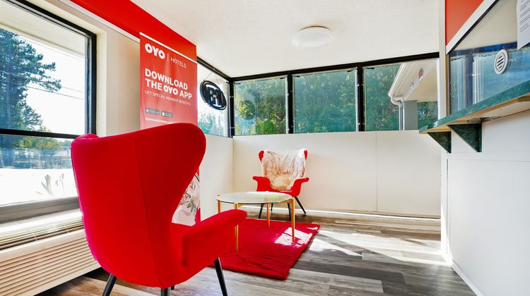 OYO Hotel Decatur I-285 The Perimeter Lobby