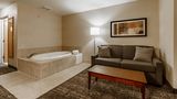 Cobblestone Hotel and Suites Suite