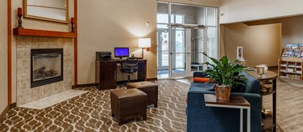 Cobblestone Hotel and Suites Lobby