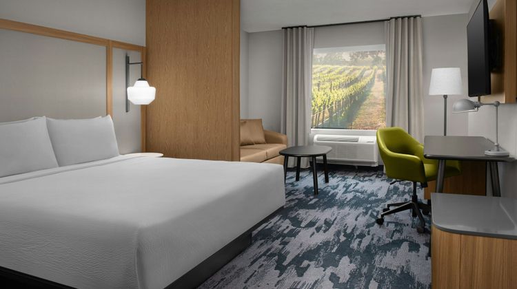 Fairfield Inn & Suites Portland Newberg Suite