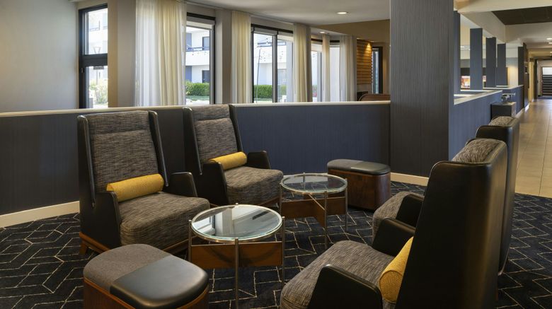 <b>Courtyard by Marriott Fresno Lobby</b>. Images powered by <a href="https://www.leonardoworldwide.com/" title="Leonardo Worldwide" target="_blank">Leonardo</a>.