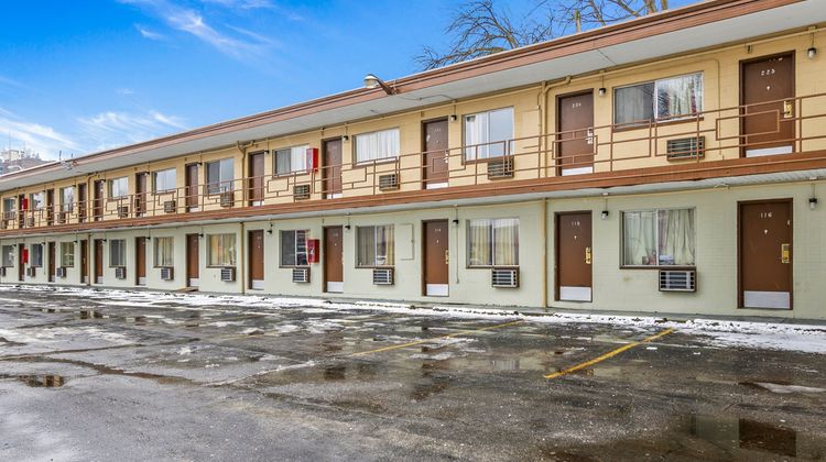 OYO Hotel Peoria IL I-74 Other
