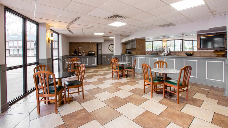 <b>OYO Hotel Port Allen LA I-10 West Room</b>. Images powered by <a href="https://www.leonardoworldwide.com/" title="Leonardo Worldwide" target="_blank">Leonardo</a>.