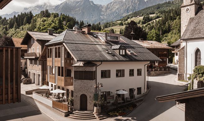 Steinerhaus Exterior