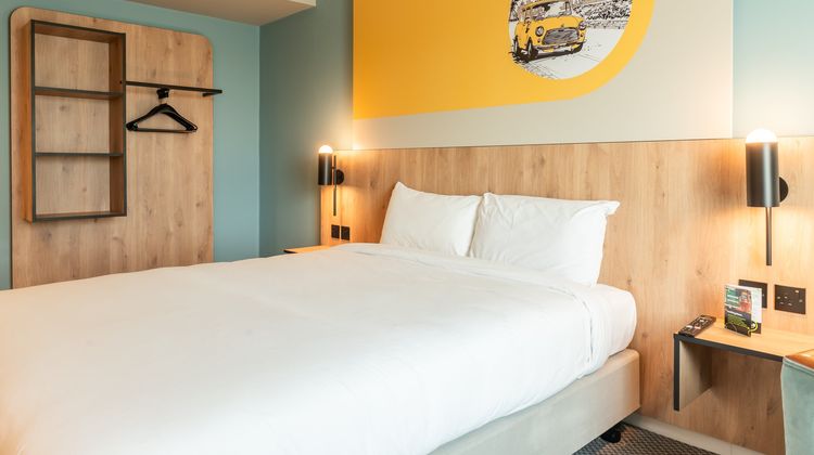 B&B Hotel London Heathrow Room