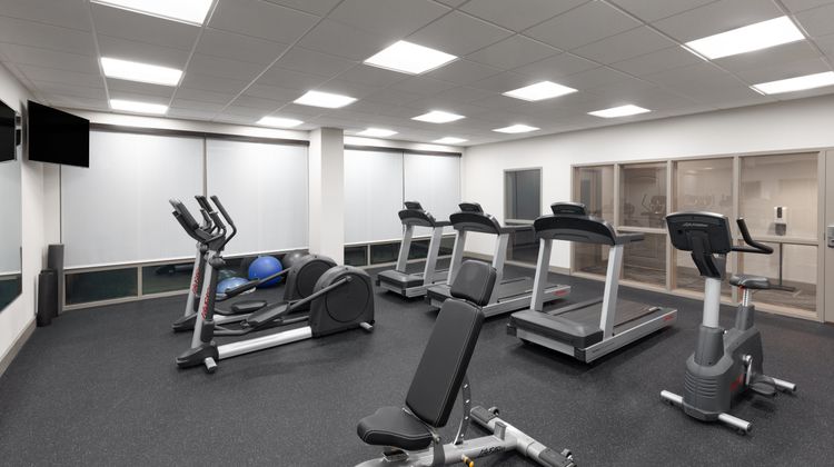 Holiday Inn Express & Stes Research Park Health Club