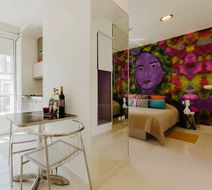 Lisbon Art Stay Room