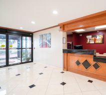 The Grand Tuscany Hotel Lobby