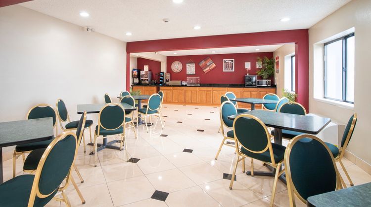 The Grand Tuscany Hotel Room