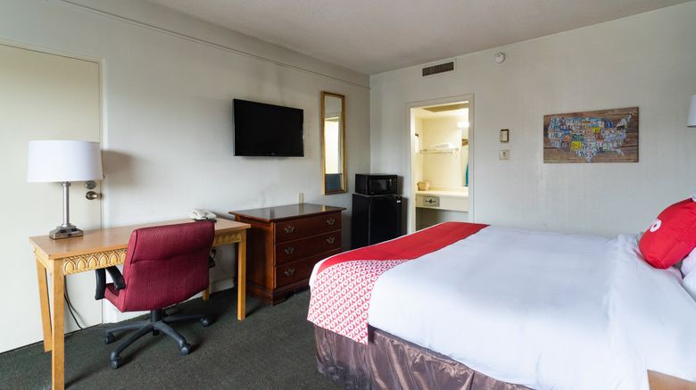 <b>OYO Hotel Sumter SC Downtown Room</b>. Images powered by <a href="https://www.leonardoworldwide.com/" title="Leonardo Worldwide" target="_blank">Leonardo</a>.