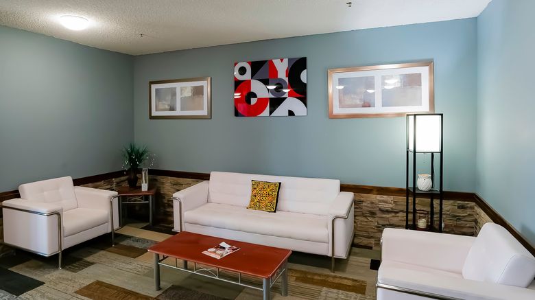 <b>OYO Hotel Redwood Falls Lobby</b>. Images powered by <a href="https://www.leonardoworldwide.com/" title="Leonardo Worldwide" target="_blank">Leonardo</a>.