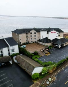 Siletz Bay Lodge