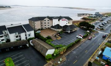 Siletz Bay Lodge