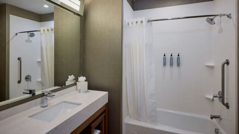 <b>Courtyard Denver Southwest/Littleton Room</b>. Images powered by <a href="https://www.leonardoworldwide.com/" title="Leonardo Worldwide" target="_blank">Leonardo</a>.