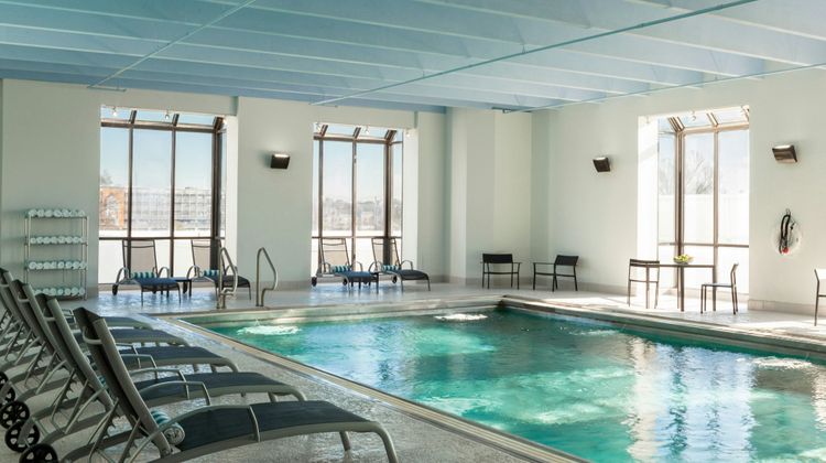Sheraton Charlotte Hotel Pool