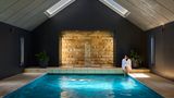 Lon Retreat and Spa Pool