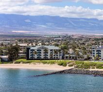 Hampton Inn & Suites Maui North Shore Exterior