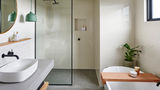 Lon Retreat and Spa Room