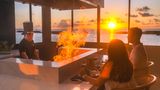Veligandu Huraa Island Resort Restaurant