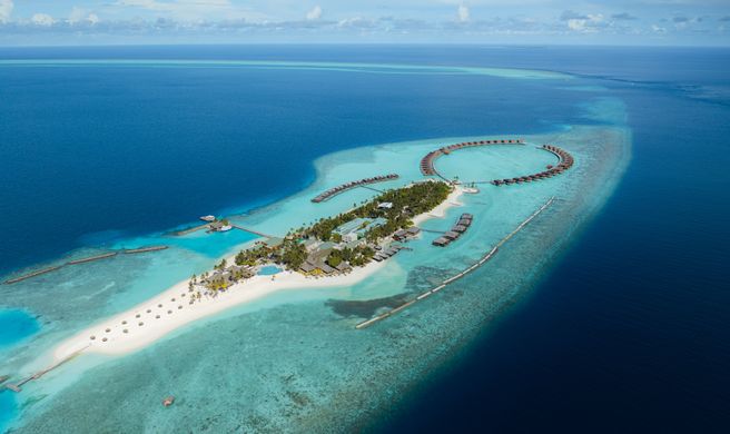 Veligandu Huraa Island Resort Exterior
