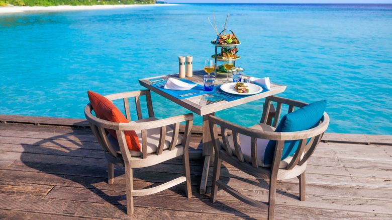 <b>Komandoo Maldive Island Resort Restaurant</b>. Images powered by <a href="https://www.leonardoworldwide.com/" title="Leonardo Worldwide" target="_blank">Leonardo</a>.
