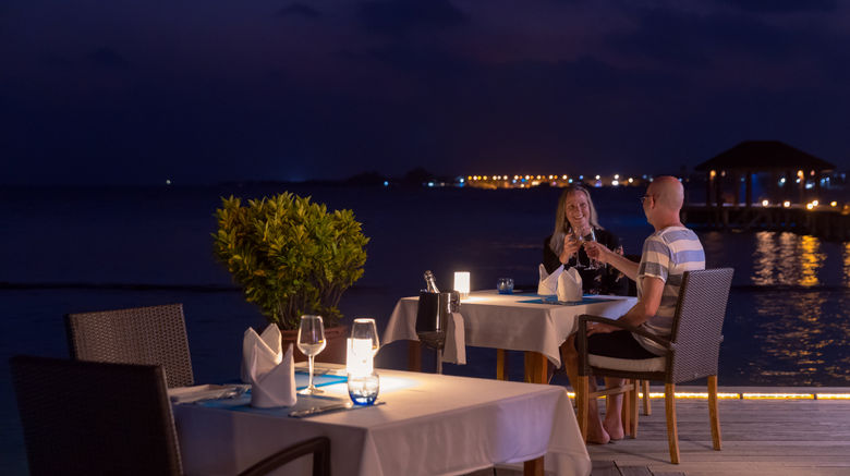 <b>Komandoo Maldive Island Resort Restaurant</b>. Images powered by <a href="https://www.leonardoworldwide.com/" title="Leonardo Worldwide" target="_blank">Leonardo</a>.