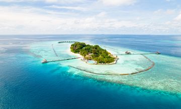 Komandoo Maldive Island Resort