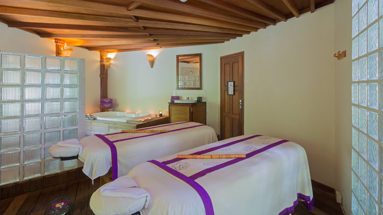 <b>Komandoo Maldive Island Resort Spa</b>. Images powered by <a href="https://www.leonardoworldwide.com/" title="Leonardo Worldwide" target="_blank">Leonardo</a>.