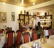 Hotel St  Pierre Restaurant